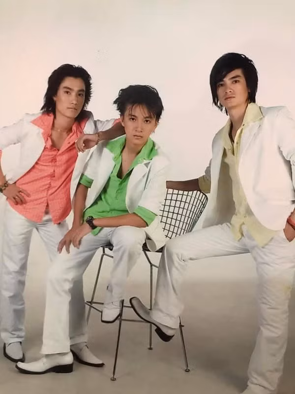 Những hình ảnh này được chụp năm 2004, khi Ngô Kiến Huy 16 tuổi.