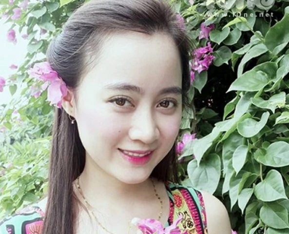 Cô giáo dạy Địa xinh như hotgirl, giỏi nữ công gia chánh