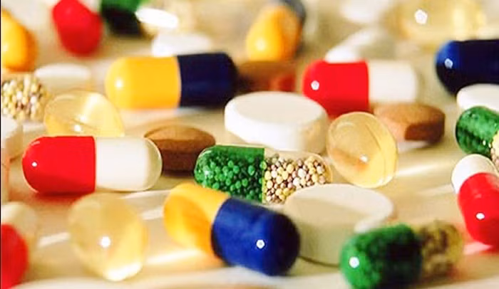Các thuốc này ở dạng viên con nhộng, được quảng cáo nhiều công dụng đặc biệt.