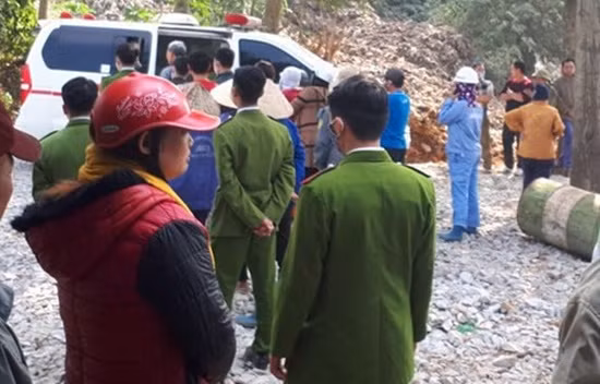 Hiện trường phát hiện thi thể cháu bé 20 ngày tuổi ở Thanh Hóa.