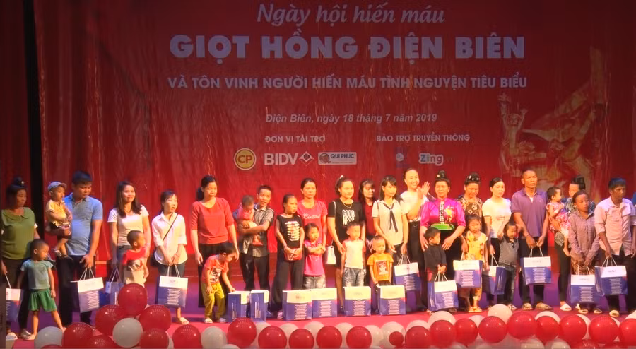 Các tập thể, cá nhân tiêu biểu trong HMTN được tôn vinh