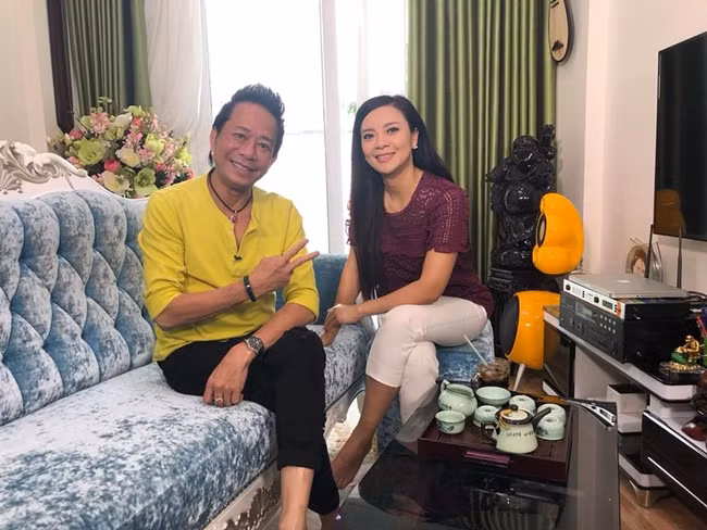 cuoc song cua sao viet tu dai gia o biet thu, co hang chuc xe sang den vo no hinh anh 2