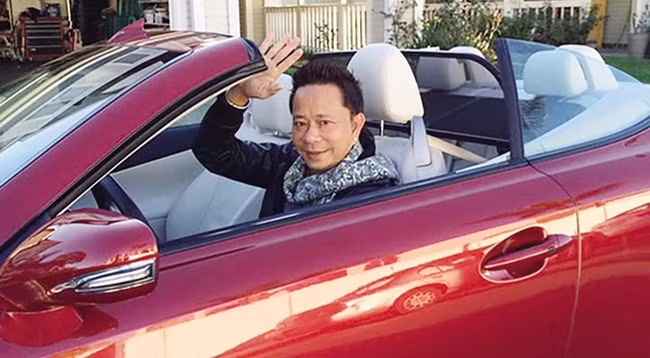 cuoc song cua sao viet tu dai gia o biet thu, co hang chuc xe sang den vo no hinh anh 1