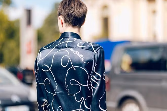 Những xu hướng thời trang nam giới sành điệu, hot nhất mùa hè này ảnh 1 He ve, nam gioi can cap nhat cac xu huong thoi trang vao tu quan ao hinh anh 1