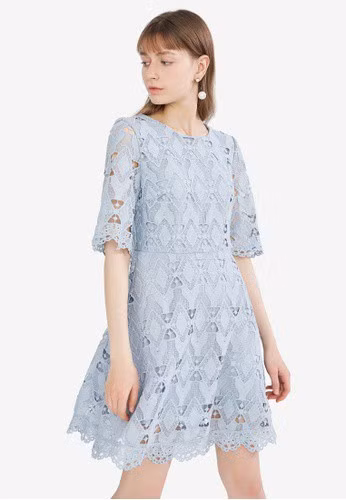 4 kiểu váy tuy đơn giản nhưng giúp chị em ghi điểm tuyệt đối ngay lần gặp đầu tiên