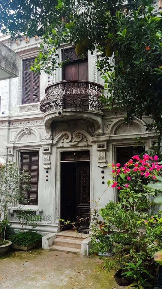 Chuyện tình ông chủ lò gốm Bát Tràng và người đẹp phố cổ ảnh 2 Chuyện tình ông chủ lò gốm Bát Tràng và người đẹp phố cổ