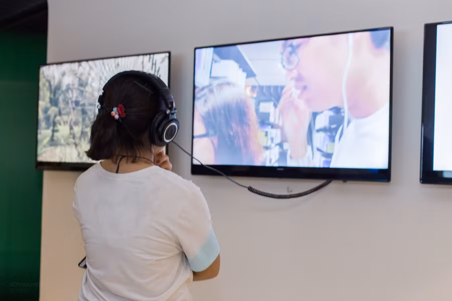 Các tác phẩm về thực hiện phim ảnh Các tác phẩm về thực hiện phim ảnh