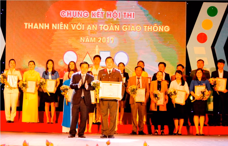 Đội Công an tỉnh Nghệ An giành giải Nhất hội thi