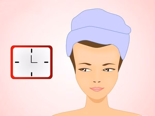 Nghỉ lễ 2/9 mà có đi biển chơi thì nhớ nắm rõ 5 nguyên tắc giúp bảo vệ mái tóc sau đây - Ảnh 4.