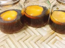 Trứng gà ngâm mật ong - "thần dược" dễ làm, giúp chị em có làn da trắng hồng như gái 18
