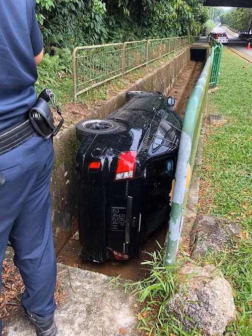 Những hình ảnh hài hước trong ngày - Hình 3