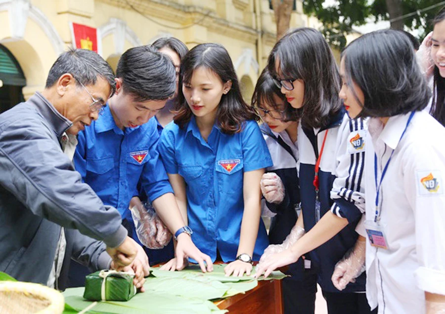 Hoạt động đoàn trong trường phổ thông giúp các phong trào GD thêm sinh động