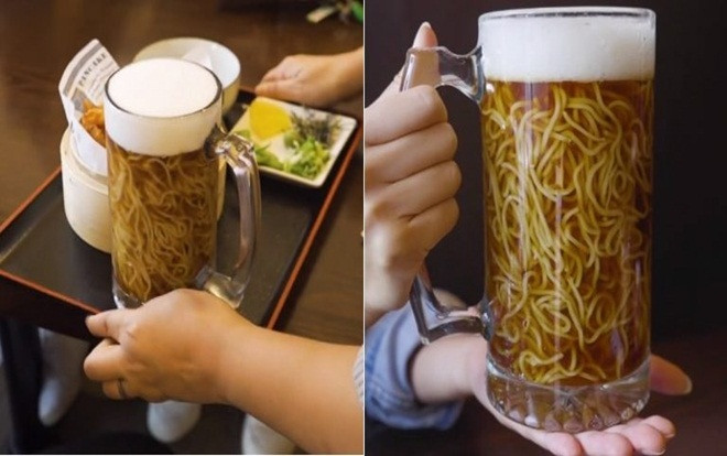 Độc lạ với món mì bia ảnh 1 Món ăn mới có tên gọi “Ramen bia ướp lạnh”. Ảnh: Nextshark