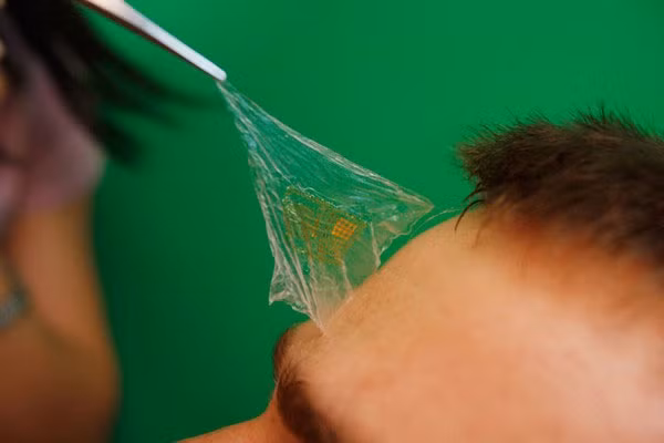 Xem cách các chuyên gia nhận biết danh tính người chết