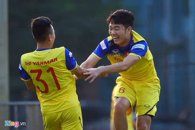 Xuân Trường và đồng đội sẽ đấu tập với các đàn em U22 Việt Nam hai trận ở đợt tập trung này