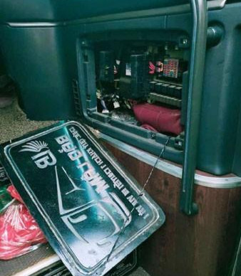 Một trong hai vị trí đối tượng cất giấu tiền của hành khách Một trong hai vị trí đối tượng cất giấu tiền của hành khách