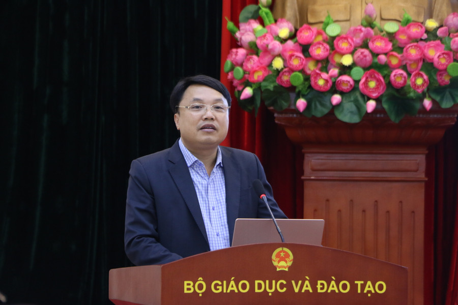 TS Tạ Ngọc Trí - Phó Vụ trưởng Vụ Giáo dục Tiểu học nêu một số ý kiến tại tọa đàm. TS Tạ Ngọc Trí - Phó Vụ trưởng Vụ Giáo dục Tiểu học nêu một số ý kiến tại tọa đàm.