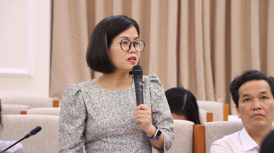 Cô Trịnh Thị Lệ Thu - Phó Hiệu trưởng phụ trách Trường Tiểu học Bình Minh. Cô Trịnh Thị Lệ Thu - Phó Hiệu trưởng phụ trách Trường Tiểu học Bình Minh.
