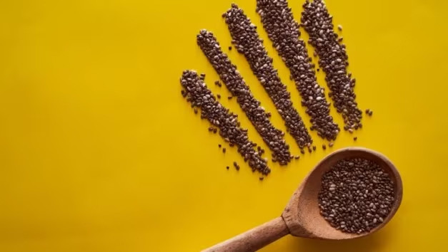 Hạt chia là nguồn cung cấp chất béo omega-3 dồi dào. (Ảnh: ITN).