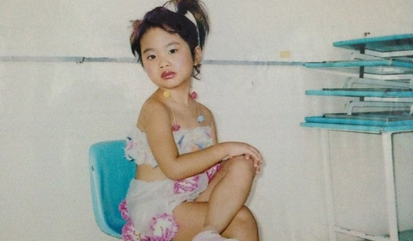 Lộ ảnh Phương Mỹ Chi “sexy” ngày bé