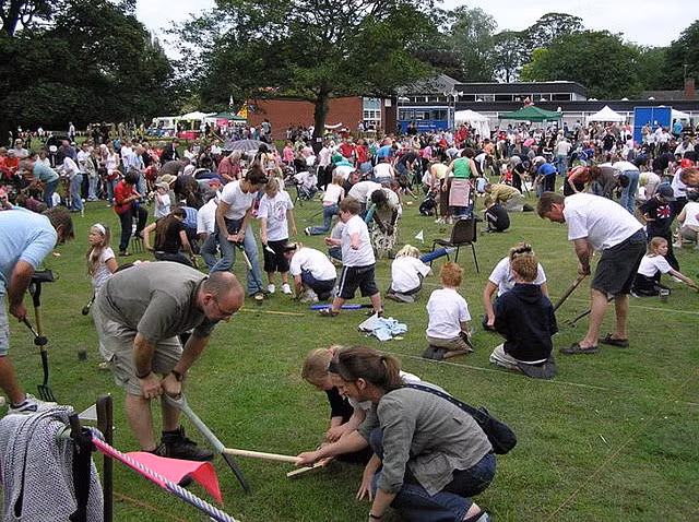 Những môn thể thao… kỳ cục - Hình 3