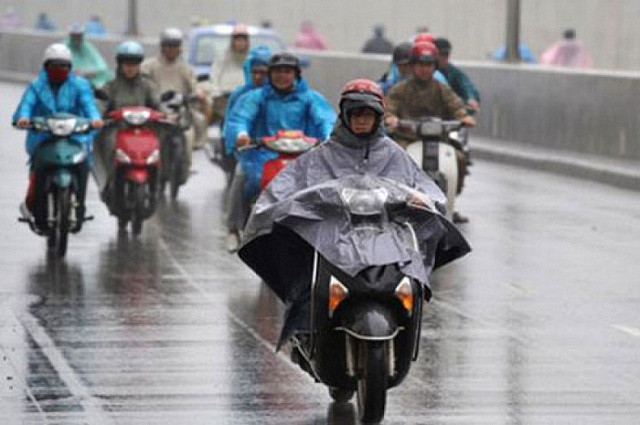 Cứ đi như thế này, bảo sao xe tay ga của chị em lại nhanh hỏng - Hình 2