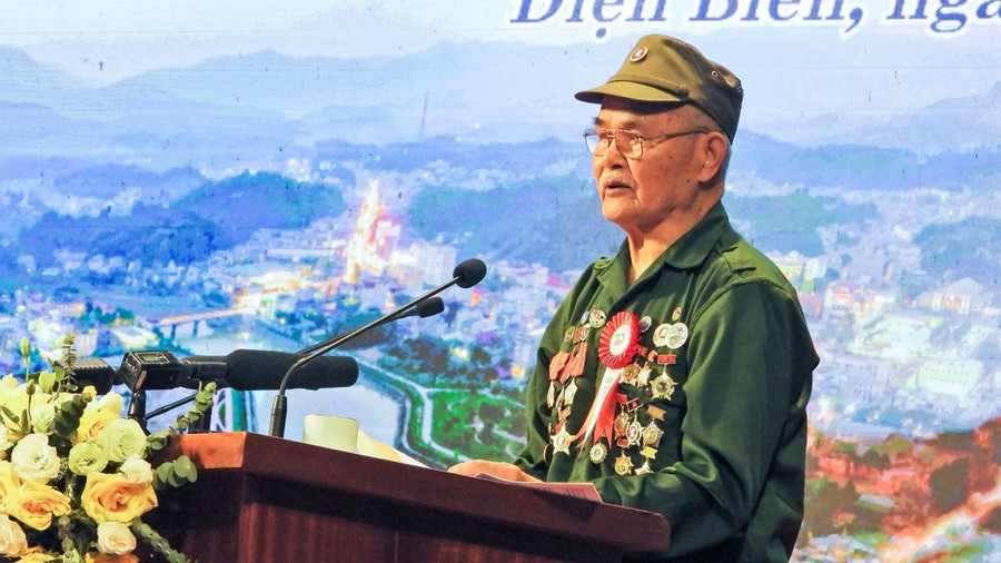 Chiến sĩ Điện Biên Bùi Kim Điều kể chuyện tham gia Chiến dịch Điện Biên Phủ.