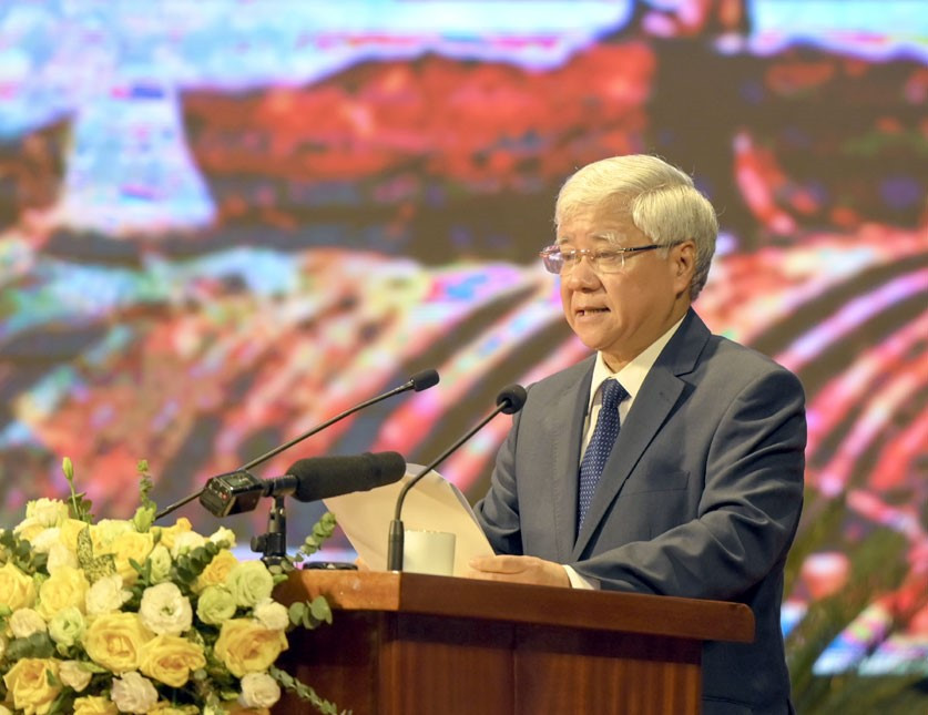 Ông Đỗ Văn Chiến, Chủ tịch Ủy ban Trung ương MTTQ Việt Nam phát biểu tại buổi gặp mặt.