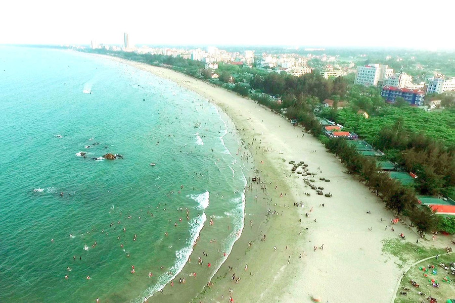 Cửa Lò được đánh giá là một trong những bãi biển đẹp nhất miền Trung.