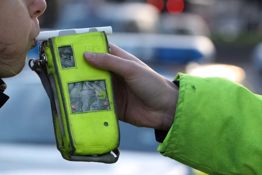 Nỗi oan của người phụ nữ không uống rượu vẫn có nồng độ cồn trong máu