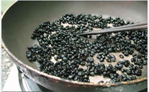 thay nuoc loc bang loai nuoc nay, uong moi sang, ban se dan tre ra ca chuc tuoi - 4