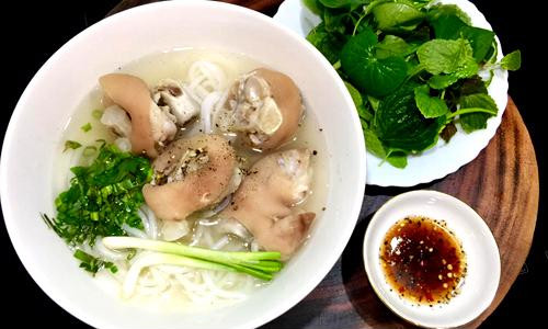 Bánh canh giò heo thơm ngon khó cưỡng cho ngày nghỉ lễ ảnh 3 Bánh canh giò heo thơm ngon khó cưỡng cho ngày nghỉ lễ ảnh 3