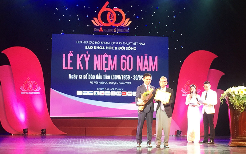 Báo Khoa học và Đời sống: 60 năm khẳng định sức sống mạnh mẽ trong lòng bạn đọc ảnh 1 Báo Khoa học và Đời sống: 60 năm khẳng định sức sống mạnh mẽ trong lòng bạn đọc ảnh 1
