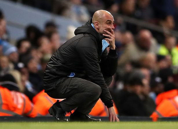 Pep Guardiola đang rất bất lực