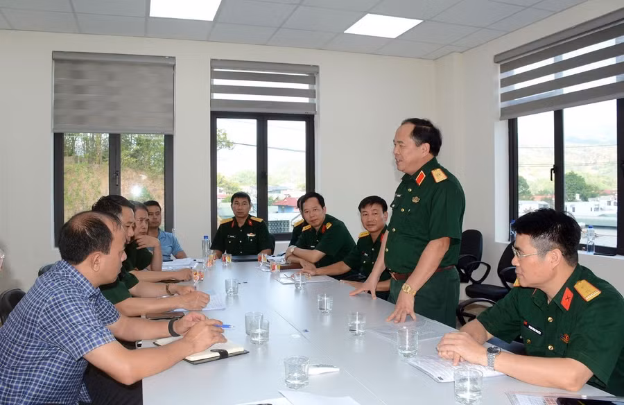 Thiếu tướng Đoàn Xuân Bộ, Tổng biên tập Báo Quân đội Nhân dân phát biểu tại buổi nghiệm thu công trình.