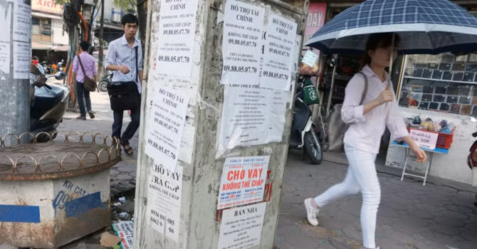 Đủ chiêu trò quảng cáo tín dụng đen ở khắp nơi