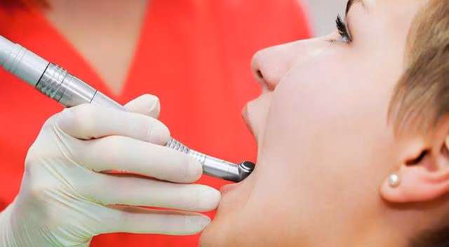 Nhiệt miệng mãi không khỏi, đi khám phải cắt 1/2 lưỡi: cách phân biệt ung thư và nhiệt miệng - 4