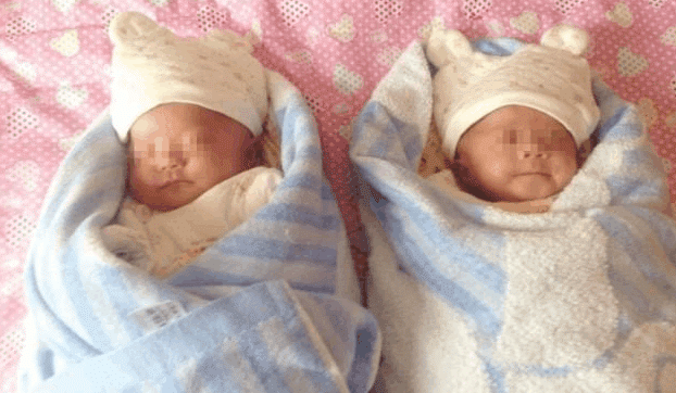 Mẹ 9X sinh đôi, người thân vừa thấy 2 đứa trẻ thì bỏ đi gấp khỏi bệnh viện ảnh 2 y ta mung ro vi me 9x sinh doi, nguoi than thay 2 dua tre thi bo di gap - 2