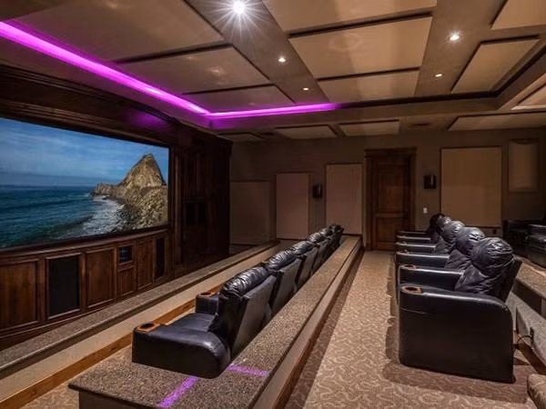 biet thu 603 ty cua "trieu phu trung so doc dac" co gi dac biet? - 7