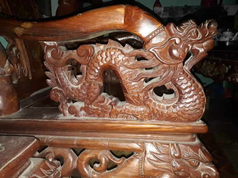Sợ Tết vì... ám ảnh dọn đồ gỗ chạm trổ ảnh 1 Sợ Tết vì... ám ảnh dọn đồ gỗ chạm trổ ảnh 1