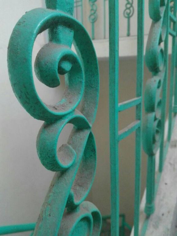 Sợ Tết vì... ám ảnh dọn đồ gỗ chạm trổ ảnh 8 Sợ Tết vì... ám ảnh dọn đồ gỗ chạm trổ ảnh 8