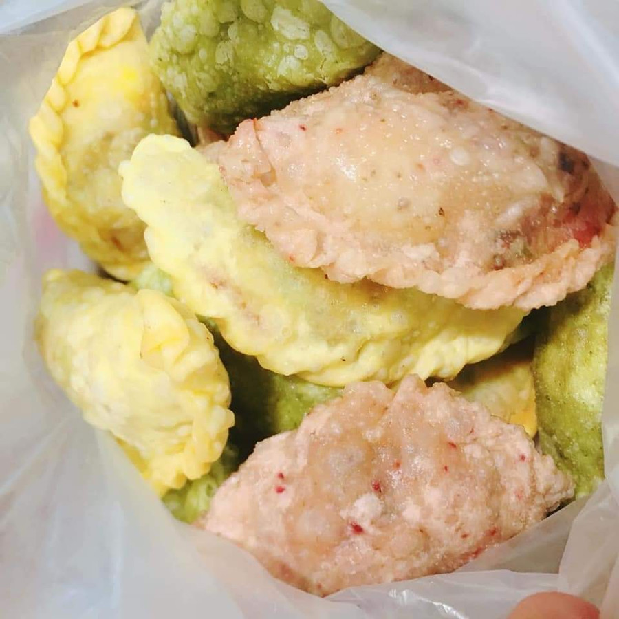 Vỏ bánh gối. Vỏ bánh gối.