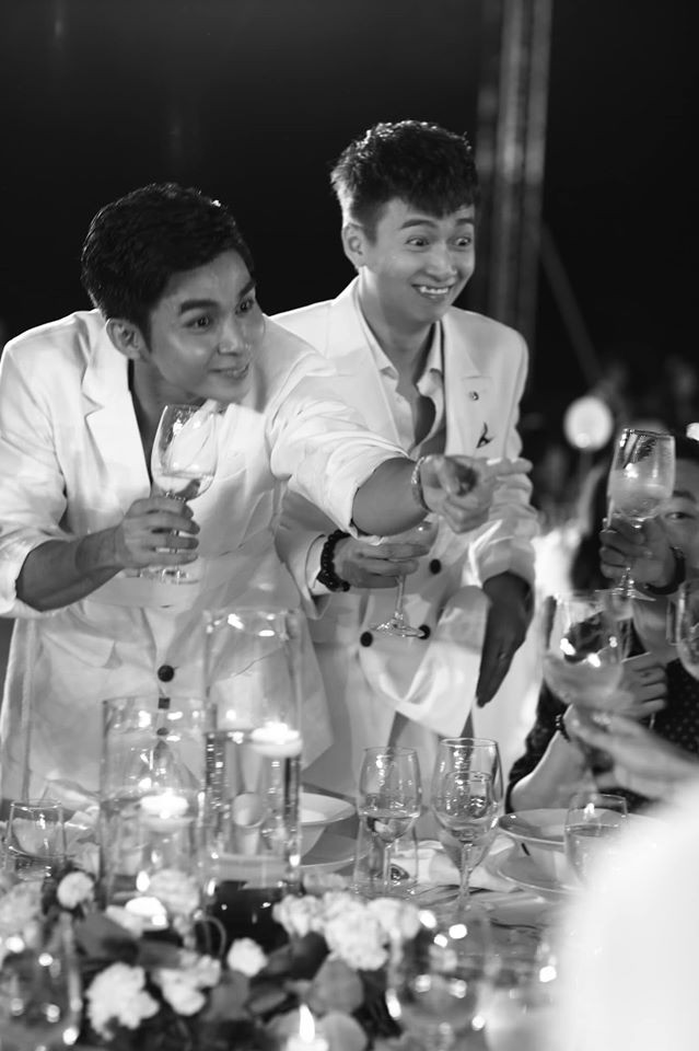 Đông Nhi đăng album ảnh cưới, Ngô Kiến Huy - Jun Phạm "giận tím người" ảnh 3 Đông Nhi đăng album ảnh cưới, Ngô Kiến Huy - Jun Phạm giận tím người vì bị dìm tả tơi-5