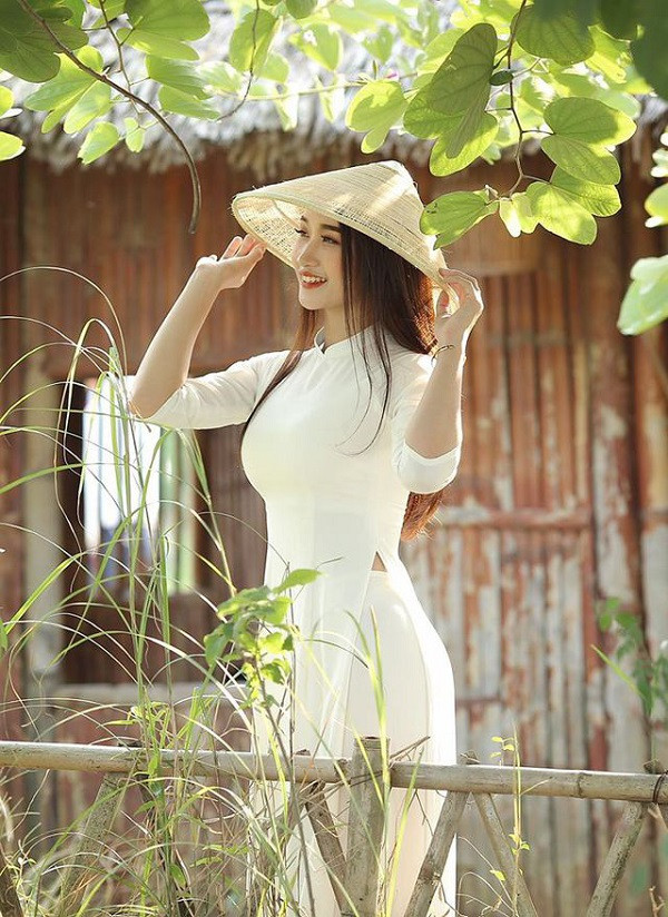 Ngẩn ngơ ngắm nhan sắc 5 cô giáo  Ngẩn ngơ ngắm nhan sắc 5 cô giáo
