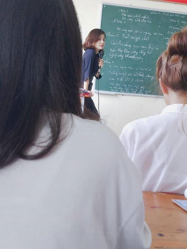 Ngẩn ngơ ngắm nhan sắc 5 cô giáo  Ngẩn ngơ ngắm nhan sắc 5 cô giáo