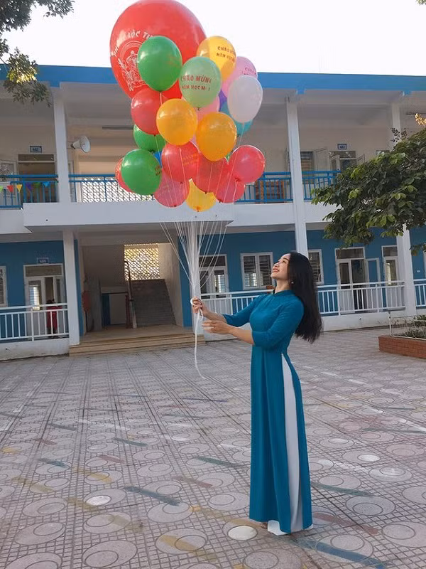 Ngẩn ngơ ngắm nhan sắc 5 cô giáo 