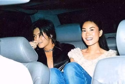 Tạ Đình Phong, Vương Phi thời trẻ.