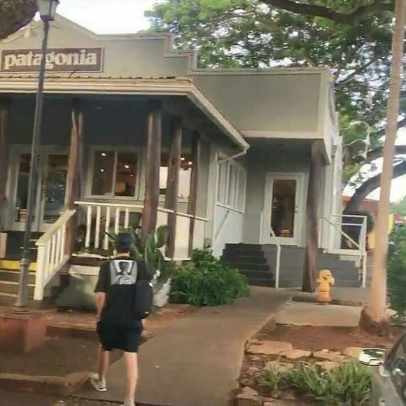 Động thái của Song Hye Kyo khi gia đình Song Joong Ki khoe ảnh vui vẻ Song Hye Kyo,Song Joong Ki,sao Hàn