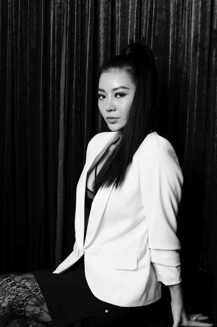 Sau thành công của vai diễn Lan trong "Quỳnh búp bê", Thanh Hương càng có nhiều dự án mới. Sau thành công của vai diễn Lan trong "Quỳnh búp bê", Thanh Hương càng có nhiều dự án mới.