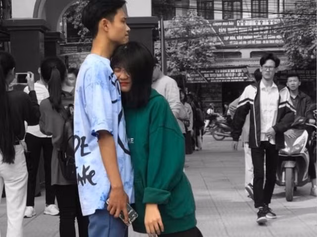 Trào lưu dựa người yêu.